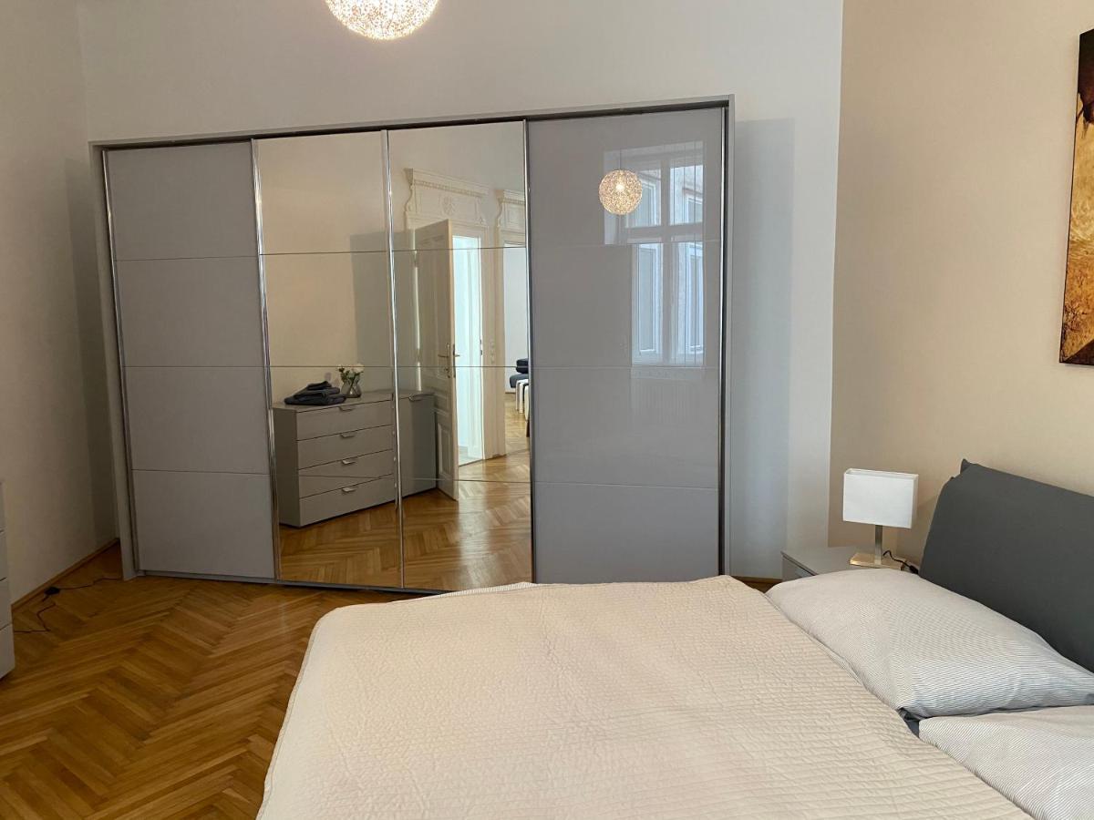 Mq Appartement Wina Bagian luar foto
